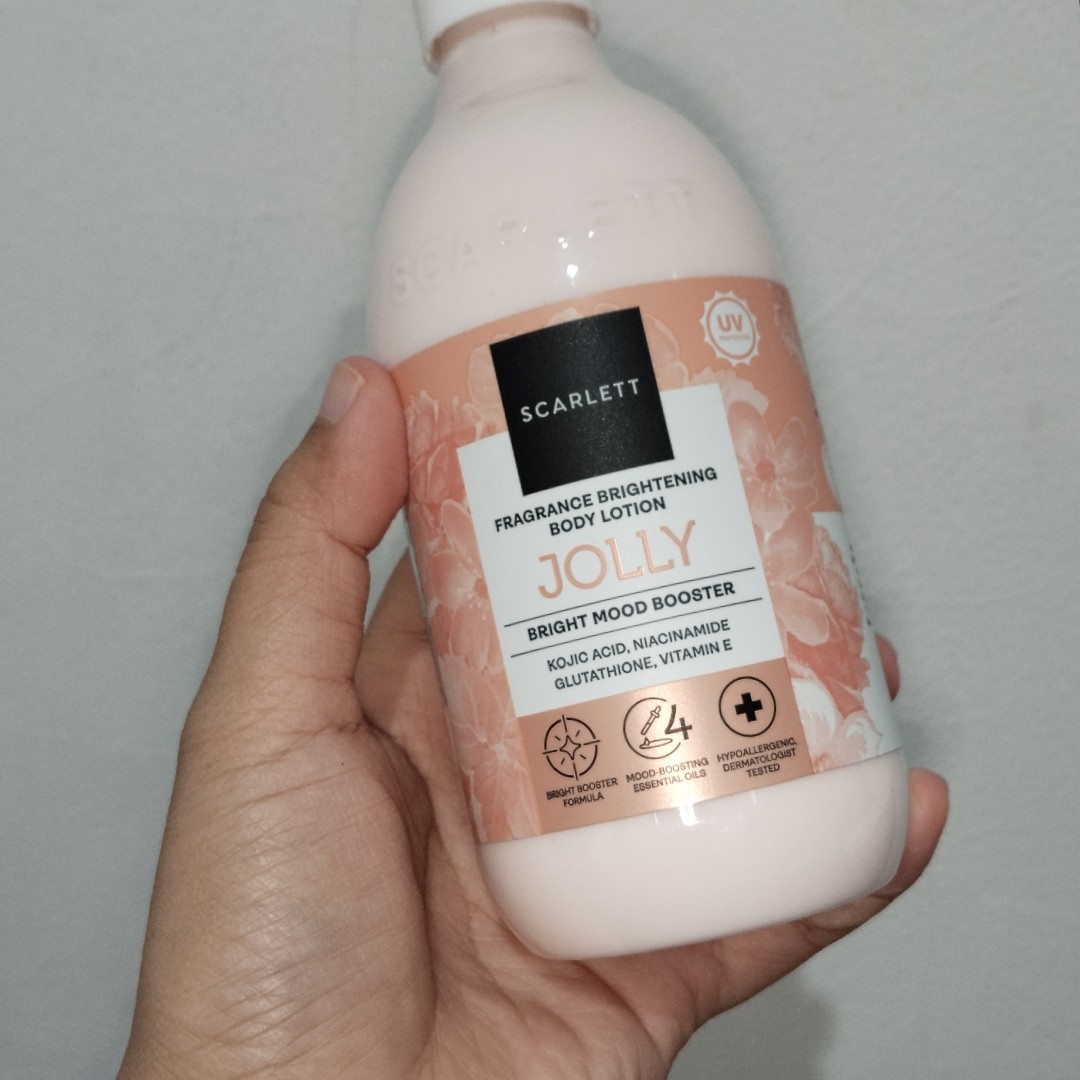 Bright Mood Booster Body Lotion - Jolly imgfdn-66fe0bd3-ceb6-4f72-a2db-ffca42ebaaad