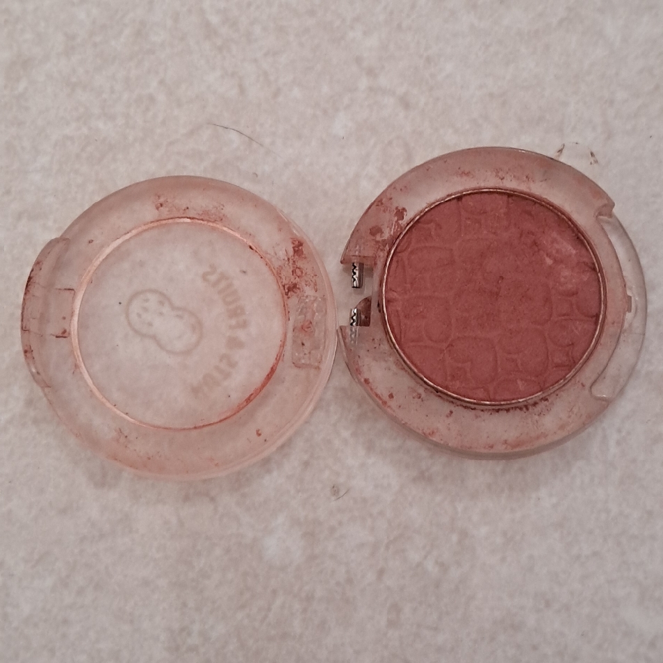 Look At My Eyes Cafe - BR415 Roasted Almond imgfdn-5739b282-9a2d-4854-9b07-92b623bcc5d5