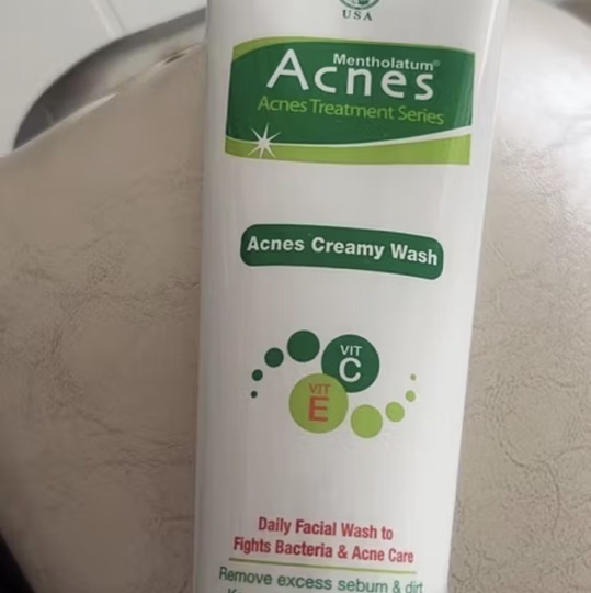 Creamy Wash imgfdn-d2539395-208e-4fb2-8762-d893f3c652a7