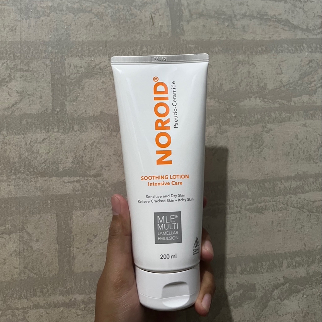 Pseudo-Ceramide Shoothing Lotion Intensive Care imgfdn-07b599e3-c888-4599-8971-9a430eb91685