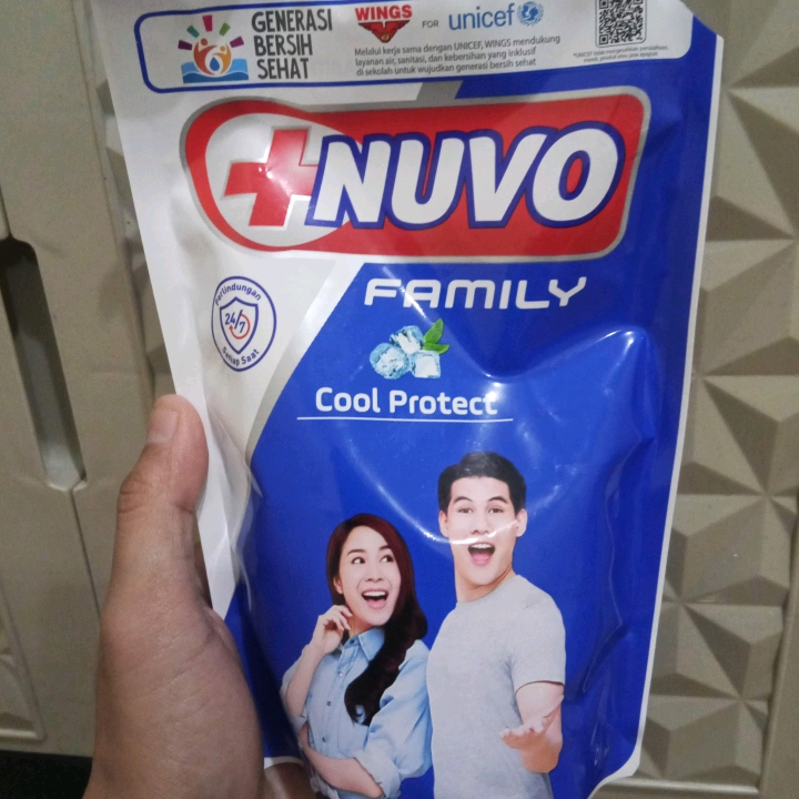 Family Antibacterial Body Wash - Cool Protect imgfdn-912e66ca-185a-415e-a152-f1fdccb6cc3c