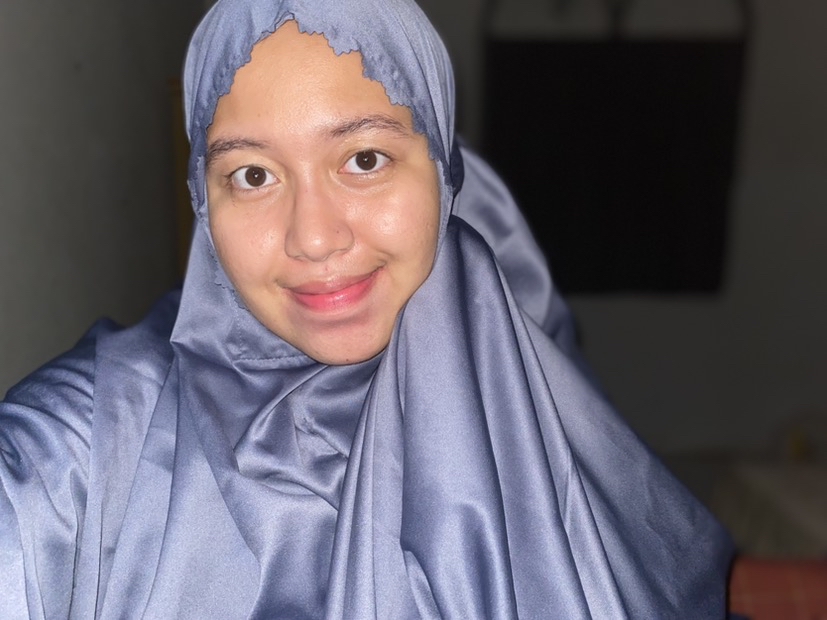 Low pH Glow Bright Gel Cleanser imgfdn-8a86b184-5f4e-448d-bd95-4b9b526c71df