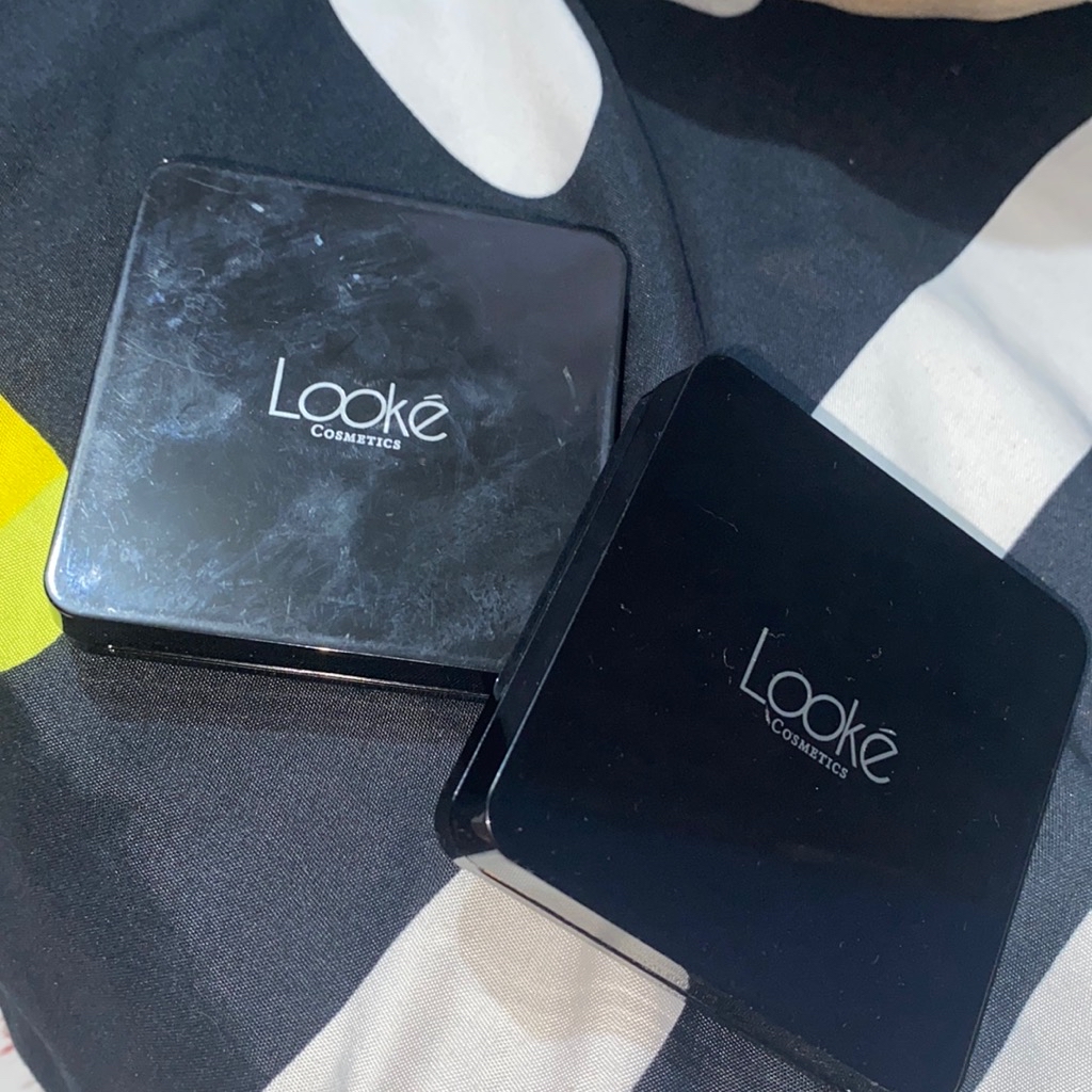 Holy Flawless BB Cushion - Clio imgfdn-bbfeec17-0418-4bdd-b858-d8924c572441