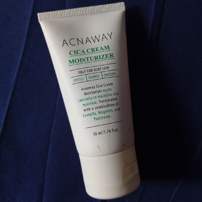 Cica Cream Moisturizer imgfdn-32bf8028-2bd6-4171-8b65-45d91221f7ea