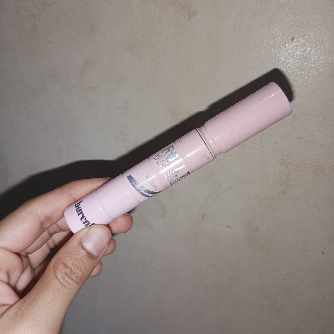 Roll To Volume Mascara imgfdn-4b543dce-38a6-4659-be05-4789eda97385