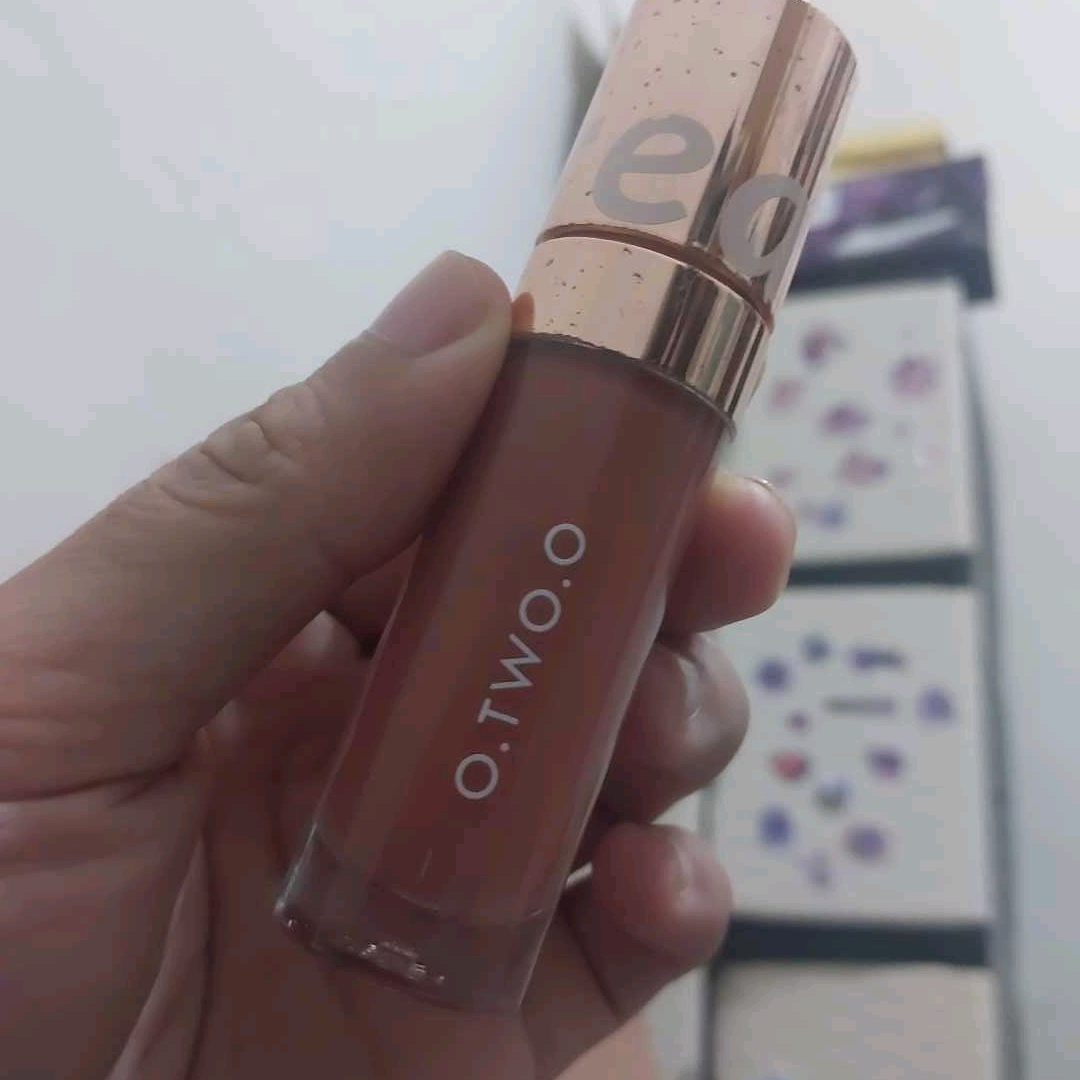 Haute Dreamy Watercolor Liquid Blush - 01 Bean Paste imgfdn-dcee62eb-5647-44db-adc0-34eed86f7ce6