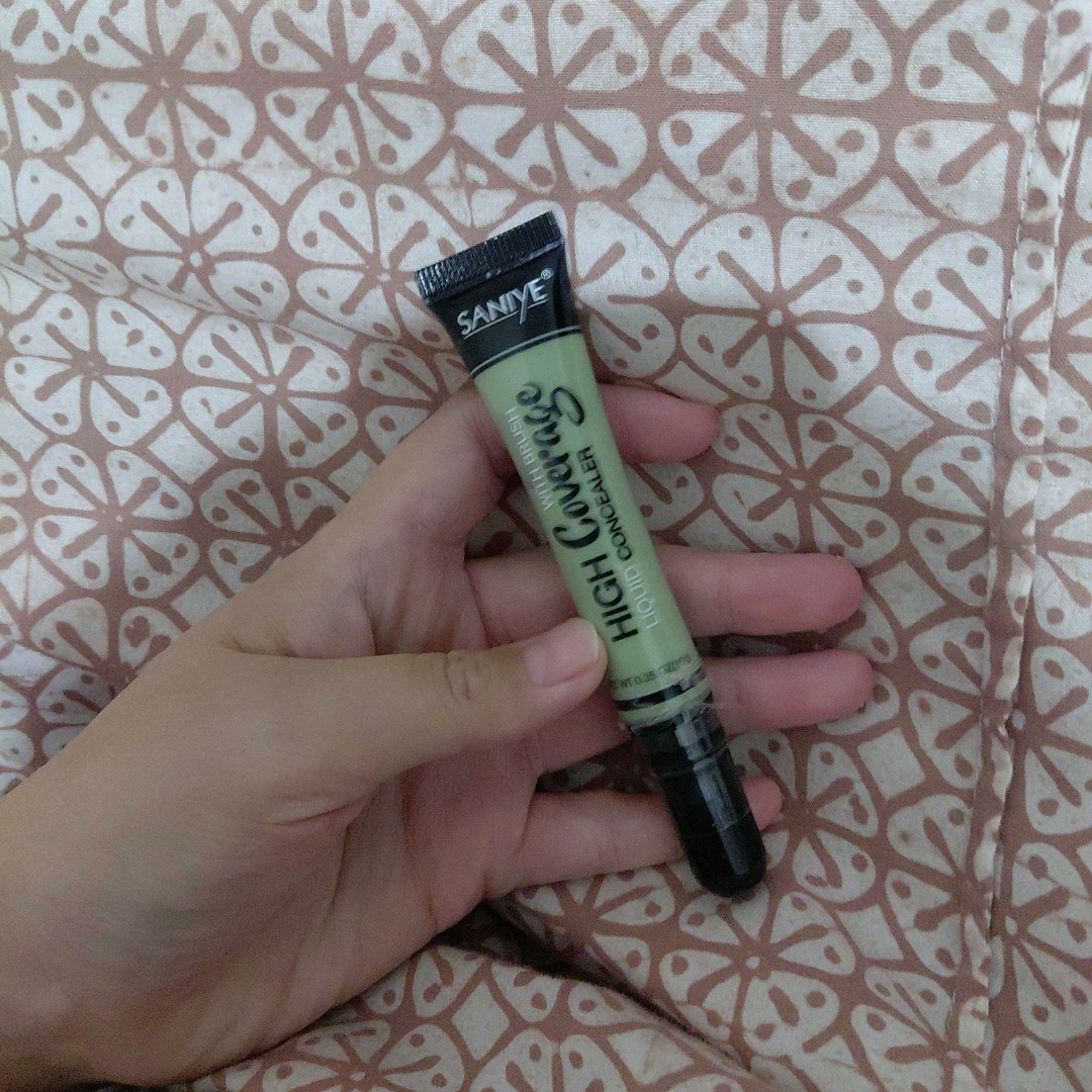 High Coverage Liquid Concealer With Brush - 12 Concealer imgfdn-00b42044-4f58-4b82-a05e-c1b0563a6939