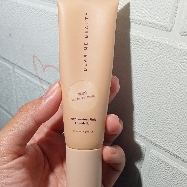 Airy Poreless Fluid Foundation - W04 Golden Caramel imgfdn-c8265d48-42f4-430f-9237-83917cf9c008