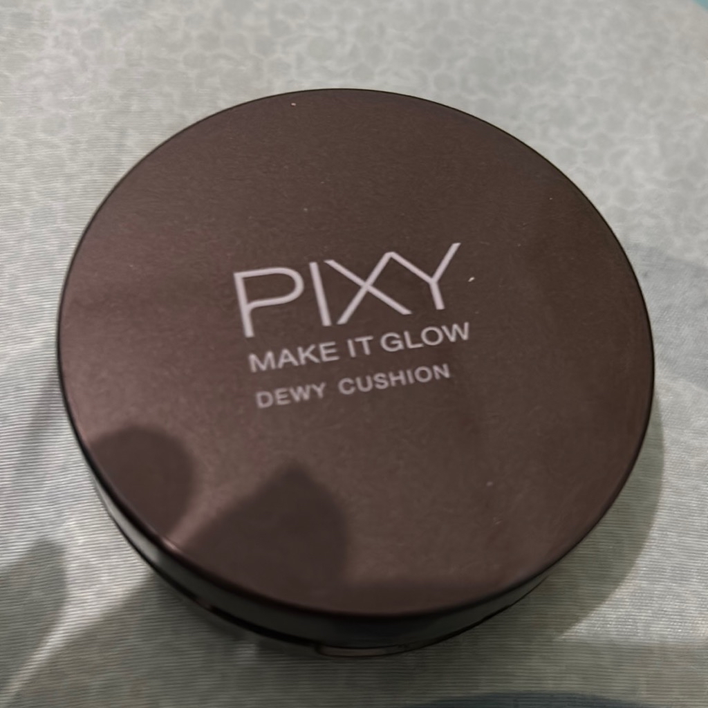 Make It Glow Dewy Cushion - 101 Light Beige imgfdn-09860ca8-f9c5-4e42-900b-293eee513d2b