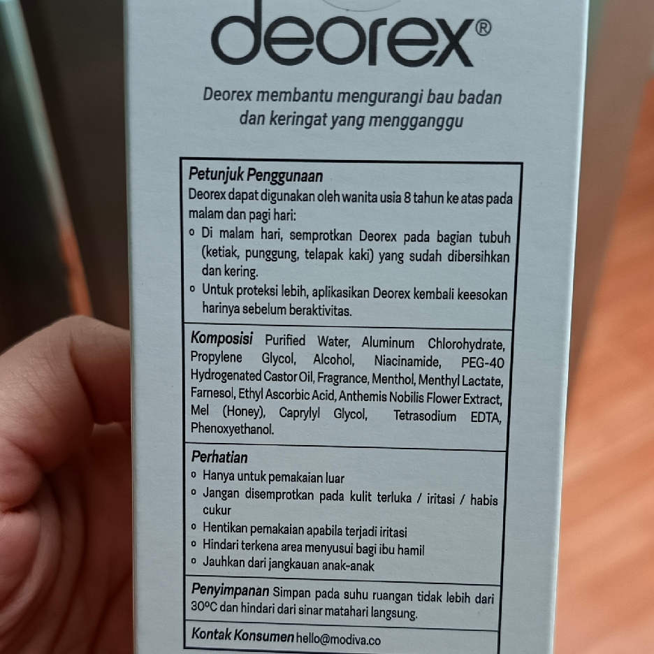 Body Odorizer Spray Extra Whitening imgfdn-09f2ae5d-a7dc-49e8-a7dc-a3e82125ccdf