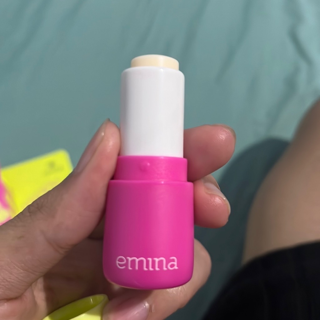 Oh So Kissable Tinted Balm Stick - Pink Bonbons imgfdn-c3a1020b-5d3d-43fd-8b11-458dc74b4ff3