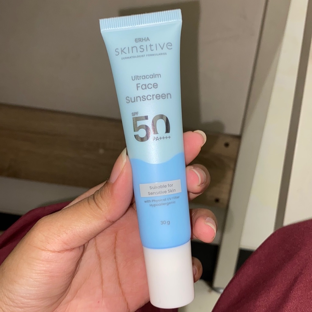 Ultracalm Face Sunscreen SPF 50 PA++++ imgfdn-e9dce1ab-85b4-4dc5-8093-bd67b15ebc9e
