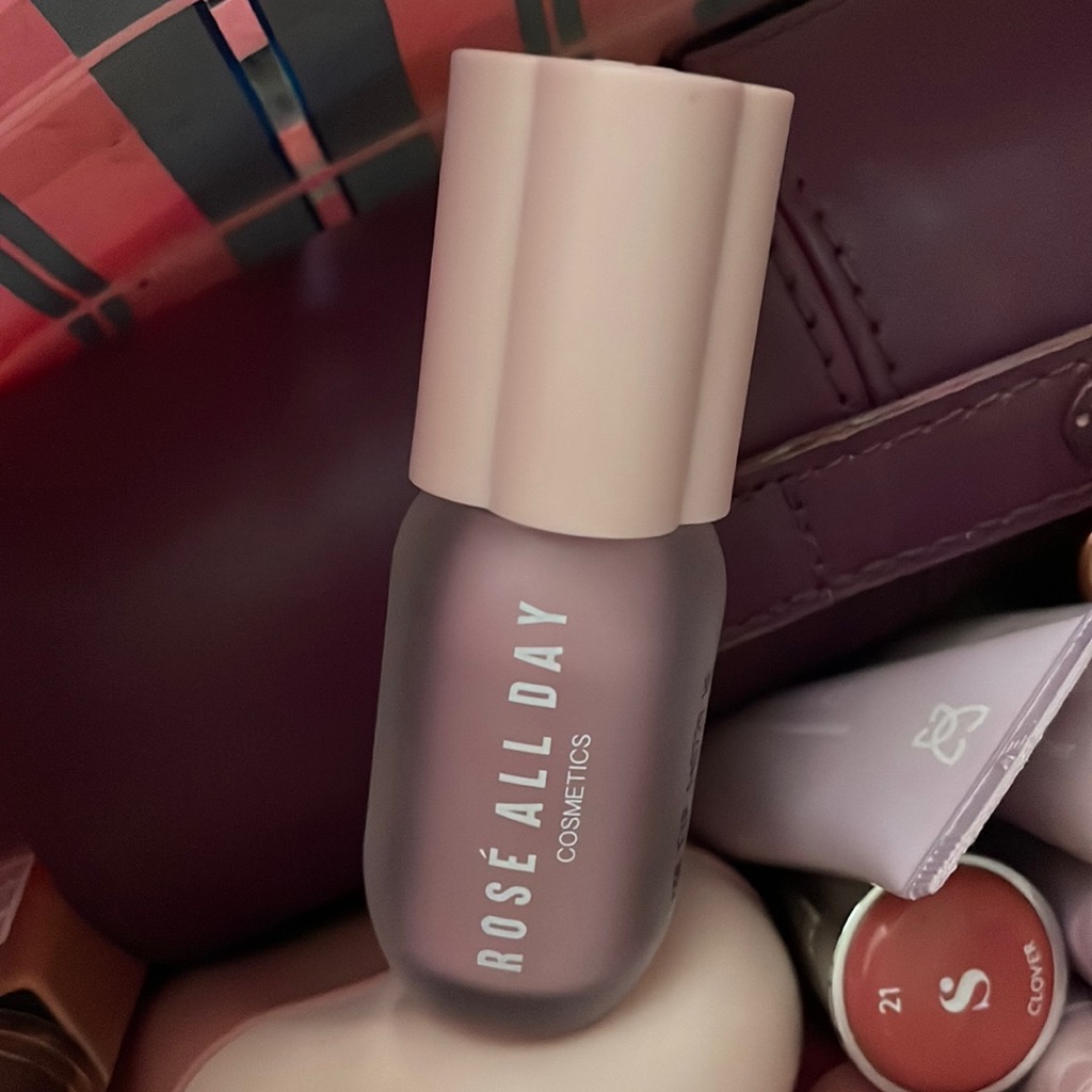 Cheeky Flush Liquid Blush - Dear Diary imgfdn-947d28bc-f5a1-4c97-ac15-3b640406a517