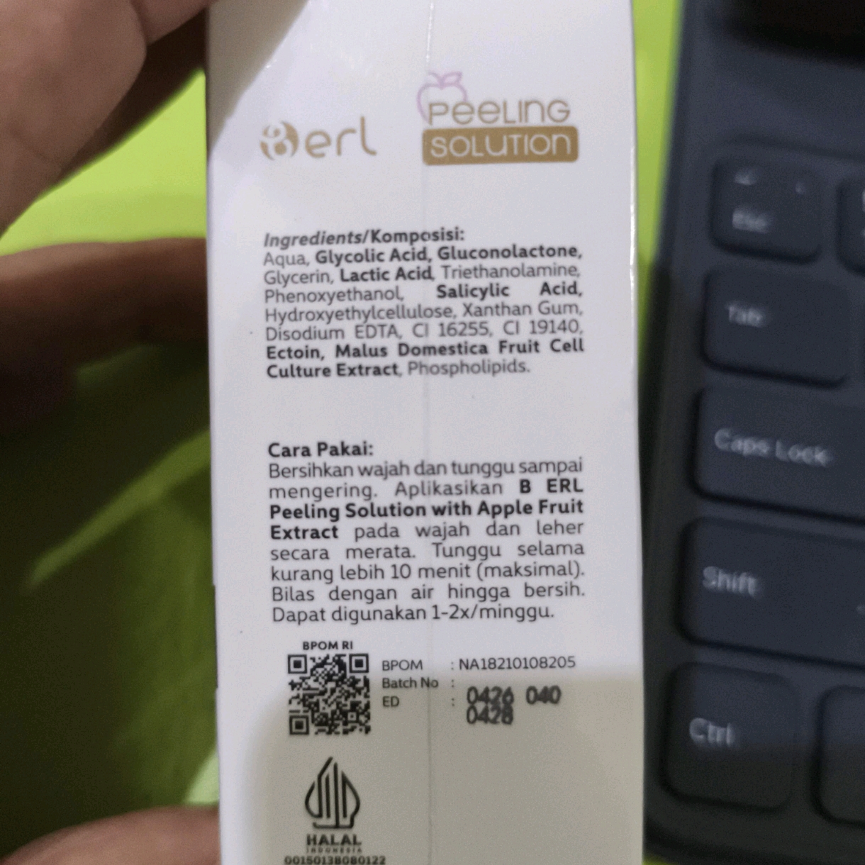 Peeling Solution with Apple Fruit Extract imgfdn-4649b954-2515-4c99-8143-f186135fdb5b