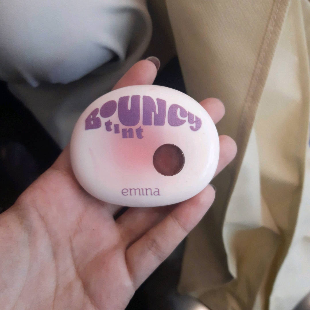 Sun Protection SPF 30 PA+++ imgfdn-ea6f0600-3b85-4366-908e-9a15513d3701