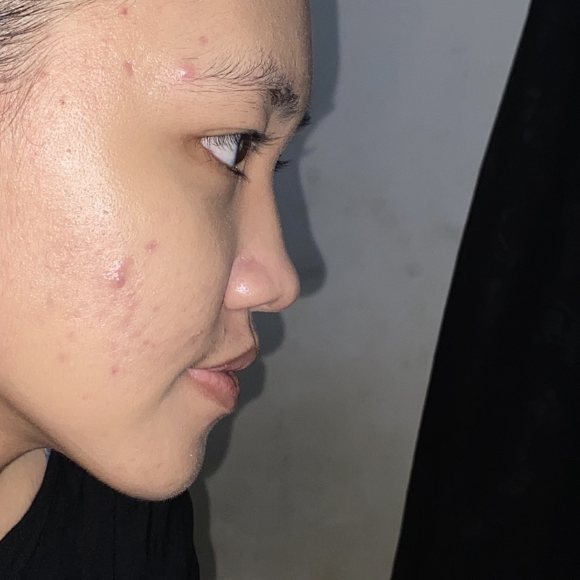 UV Fresh Look Tinted C SPF50 - Sand imgfdn-f9992c98-e1cb-46dc-9af0-dbfe3fe4e28a