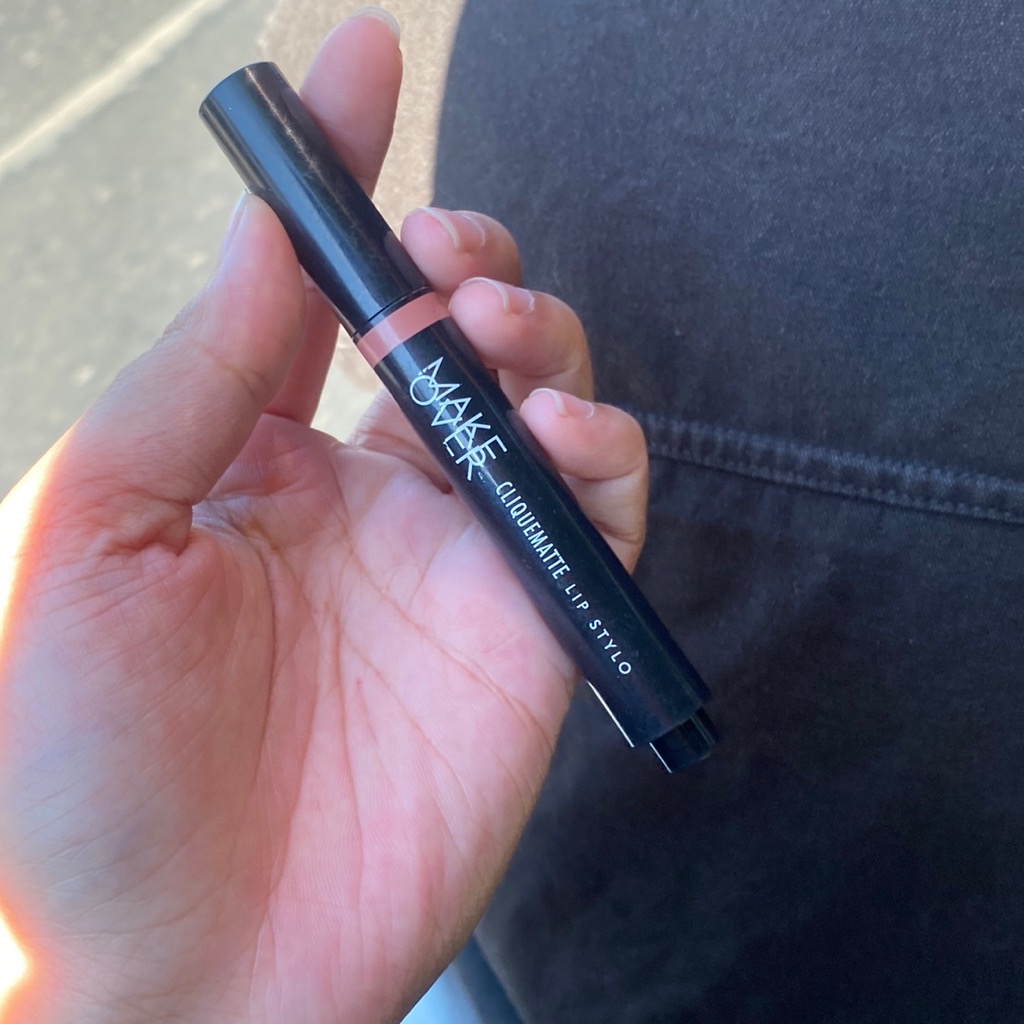 Cliquematte Lip Stylo - 204 Flamingo imgfdn-792d090d-944a-4e0f-8181-d5647bb9e72b