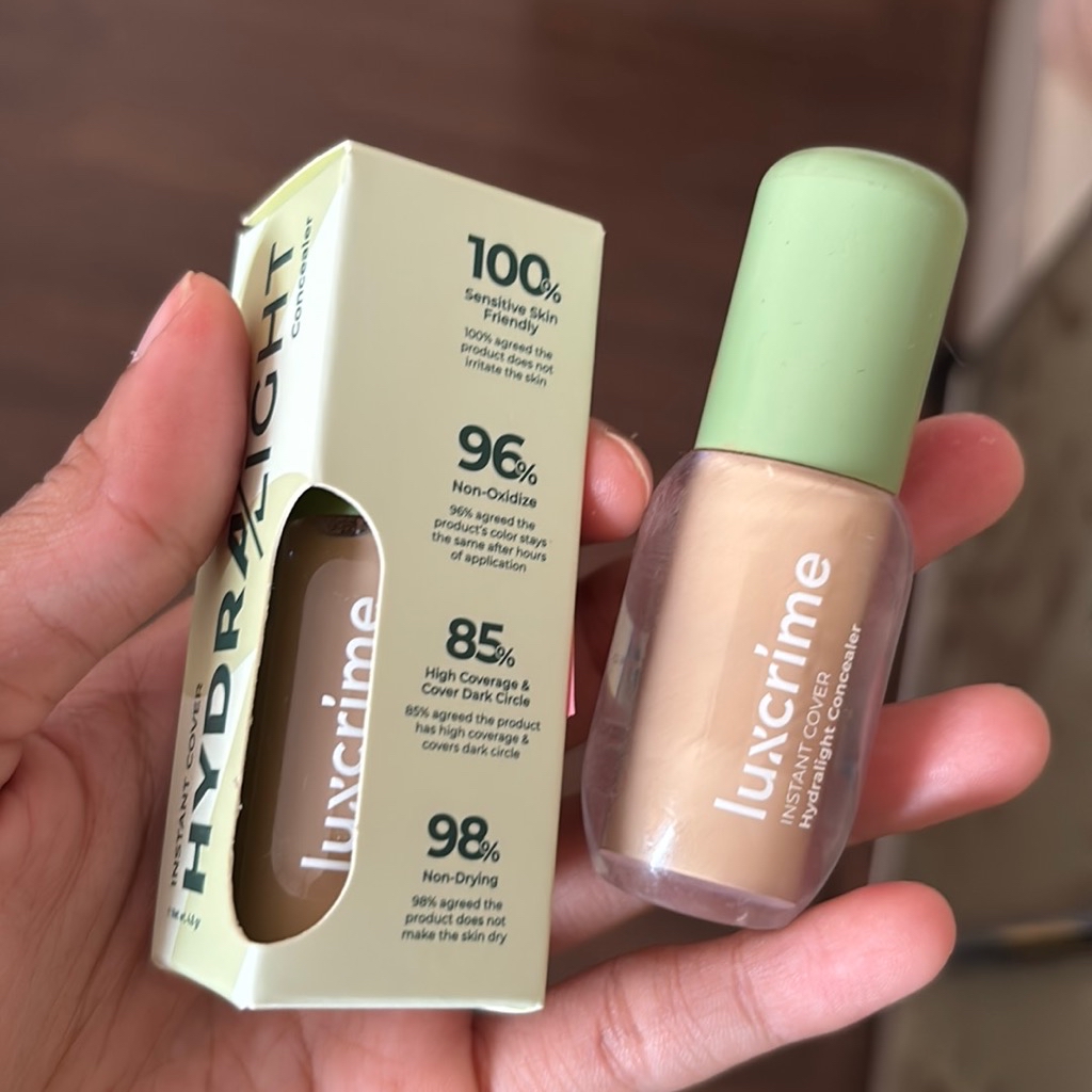 Instant Cover Hydralight Concealer - N02 imgfdn-d5f31c43-7ff6-4be1-81e0-6fec7a814f73