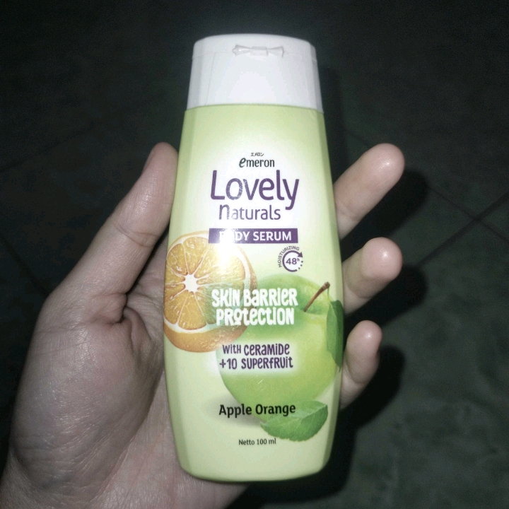 Lovely Naturals Body Serum - Apple Orange imgfdn-932d51c0-4d2b-475b-a7ff-789a03004d76