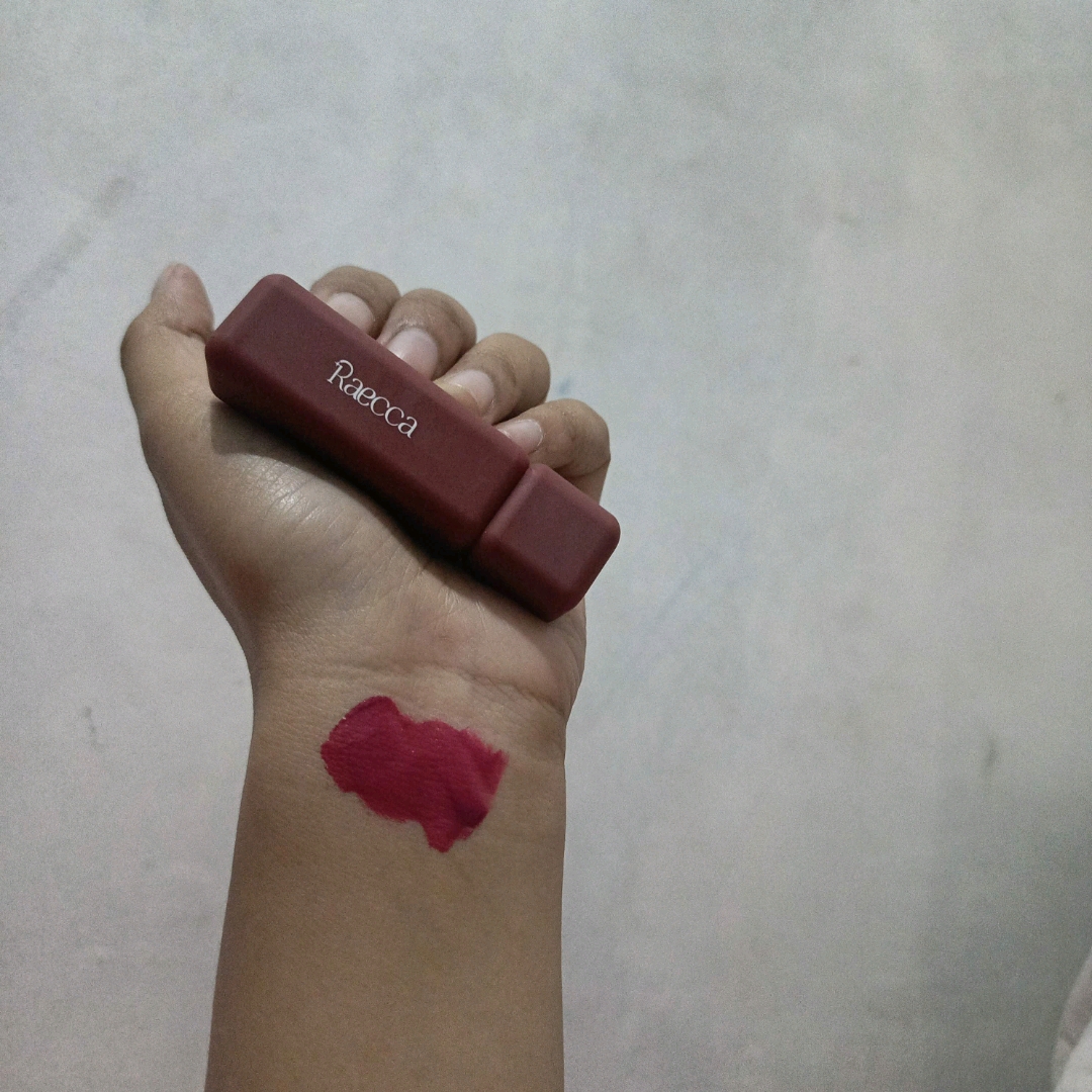 Glow Up Tint - Brave imgfdn-38c6da36-109e-4e34-9258-a39e5c788b87