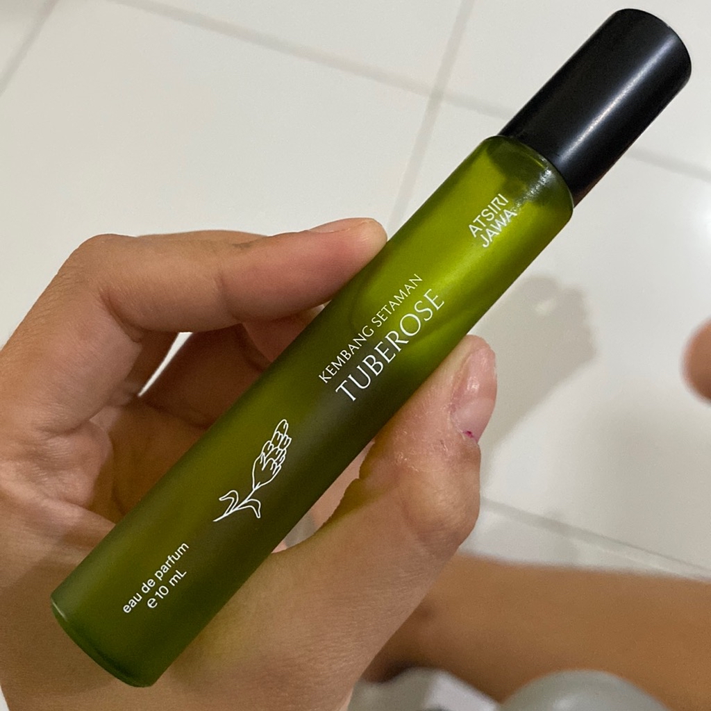 Kembang Setaman Tuberose Eau de Parfum imgfdn-c47f6f95-c2bd-40fa-9059-ce1109298d60