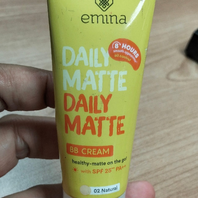 Daily Matte BB Cream - Natural imgfdn-4729ffc1-815d-488d-870d-04037964e900