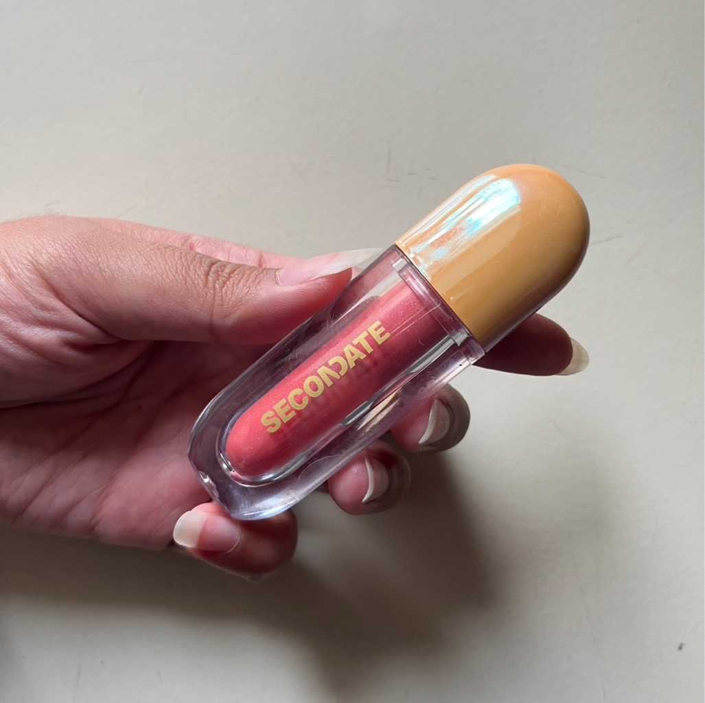 Gel Lip Gloss X Sara Robert - Philosophy imgfdn-ebcd2590-a70d-4e29-98ff-d894619b4dea