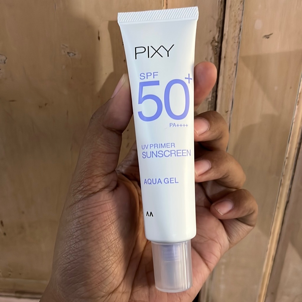 UV Primer Sunscreen Aqua Gel imgfdn-934667ea-d20a-43f0-b150-84d5dd2aec2a