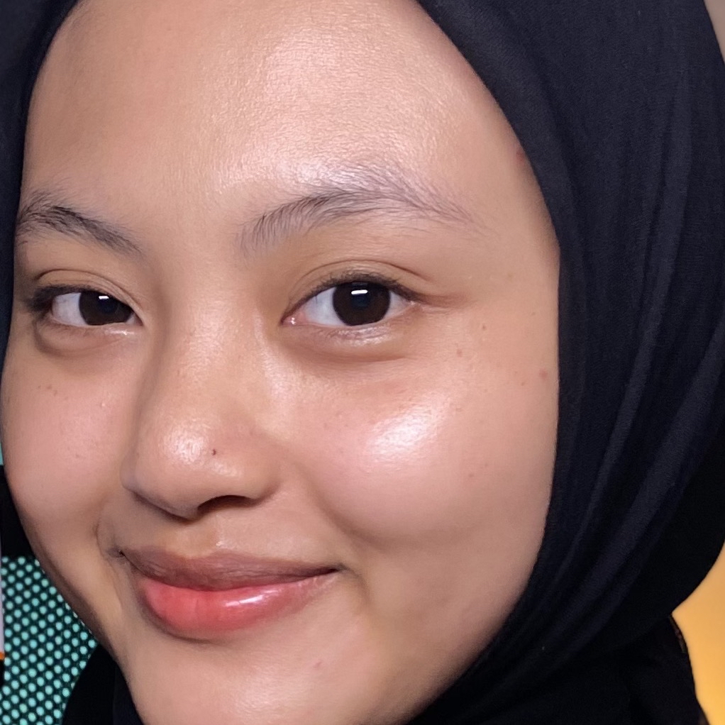 Skin Ready Hydrating Booster imgfdn-565adc55-3153-4e1d-aa04-52eeff93ff51