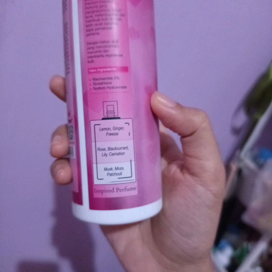 Glow Up Perfumed Body Serum - Sweet Romance imgfdn-baf1cc67-84b3-4500-aadc-94dd8f1f9a8a