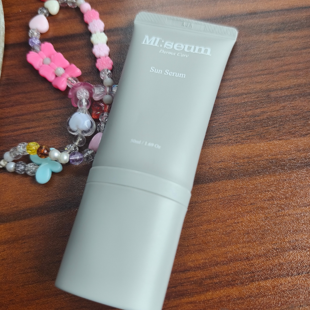 Sun Serum imgfdn-b7538705-abf8-4d6d-9e83-8737931170db
