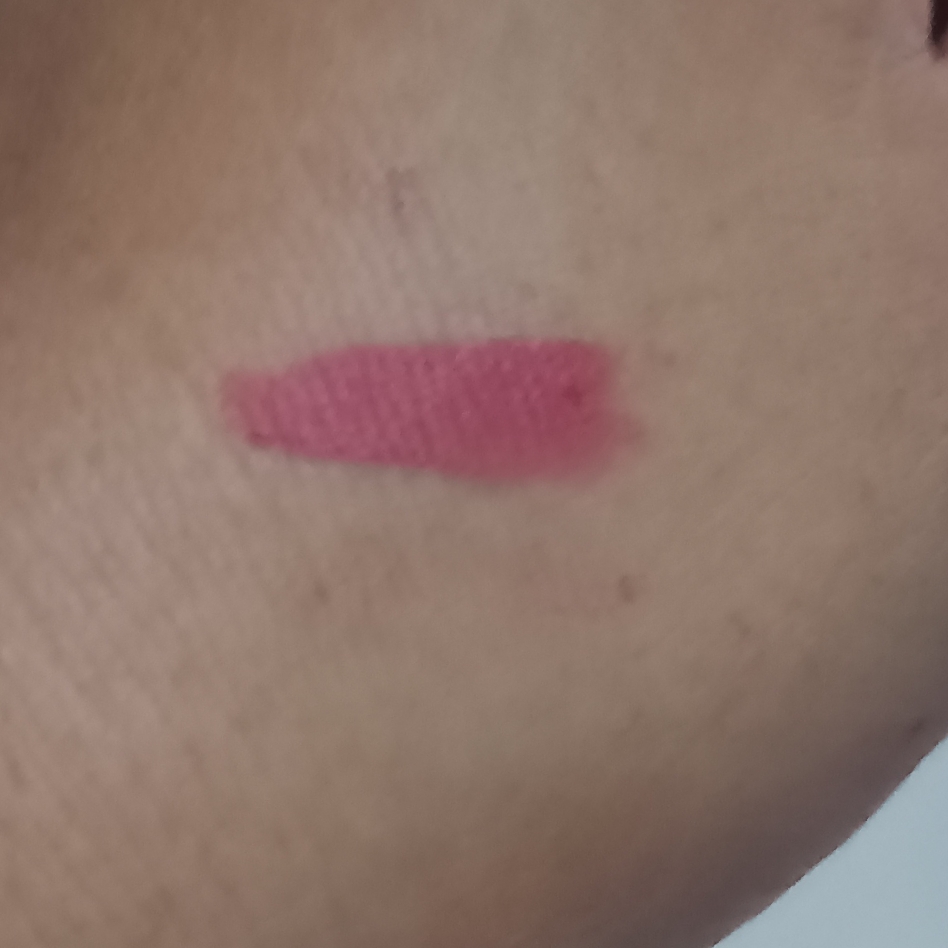 Oh My Glam Matte Kiss Lip Cream - 01 Dreamy imgfdn-862b2cea-c34c-432b-9b3e-f629c4119161