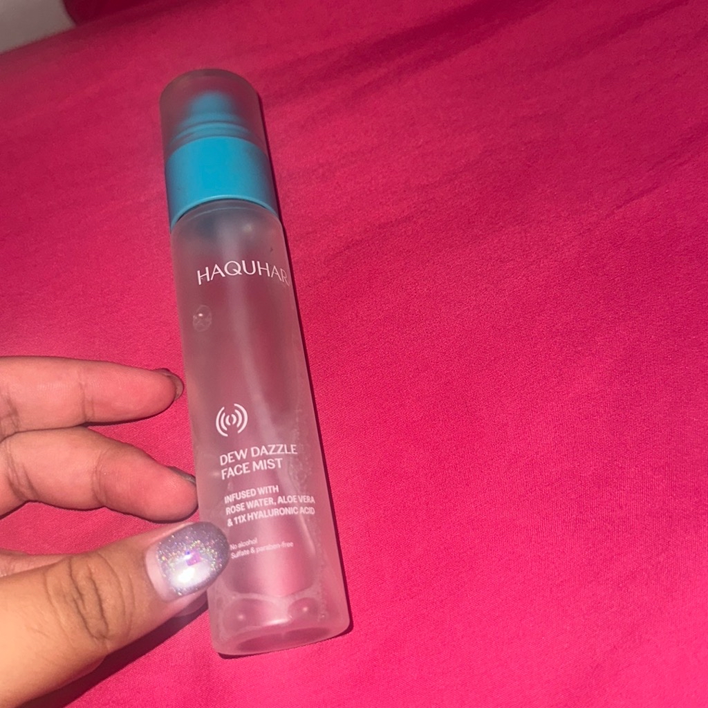 Dew Dazzle Face Mist imgfdn-587ae8e1-c52a-4149-9a5a-150ed880aa83
