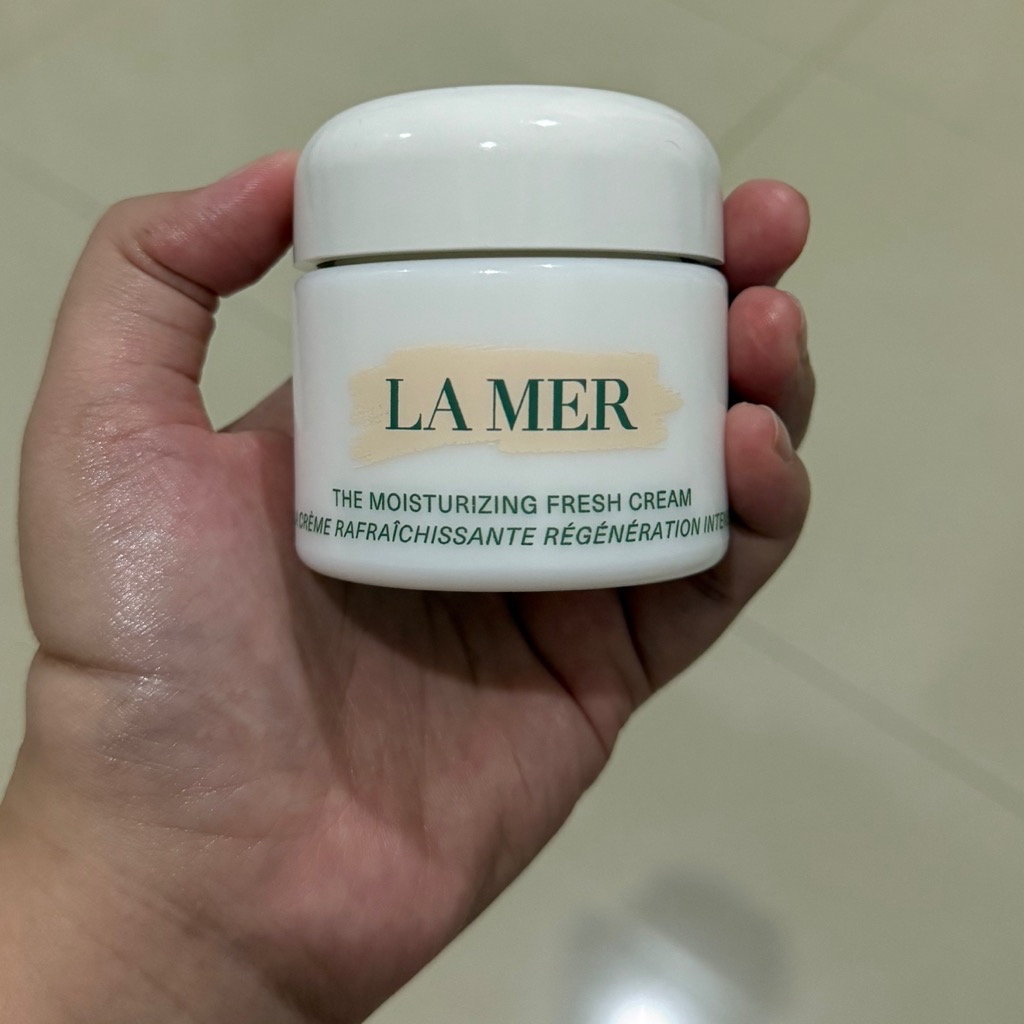 The Moisturizing Fresh Cream imgfdn-82511259-091a-4312-bcbe-edd6170b533f
