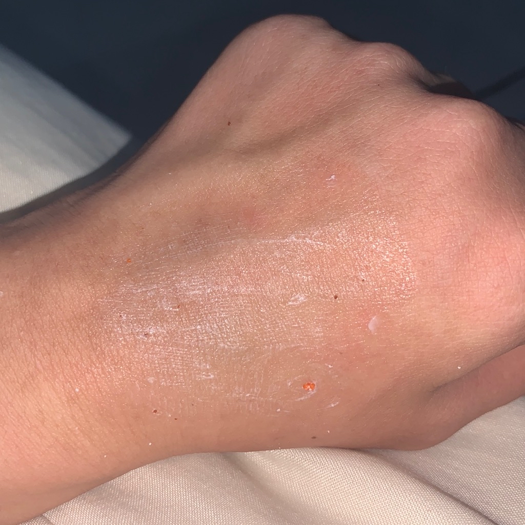 Face Scrub Juice For Skin - Orange & Carrot imgfdn-cac14599-2114-4447-ac4c-facff1cd0c27