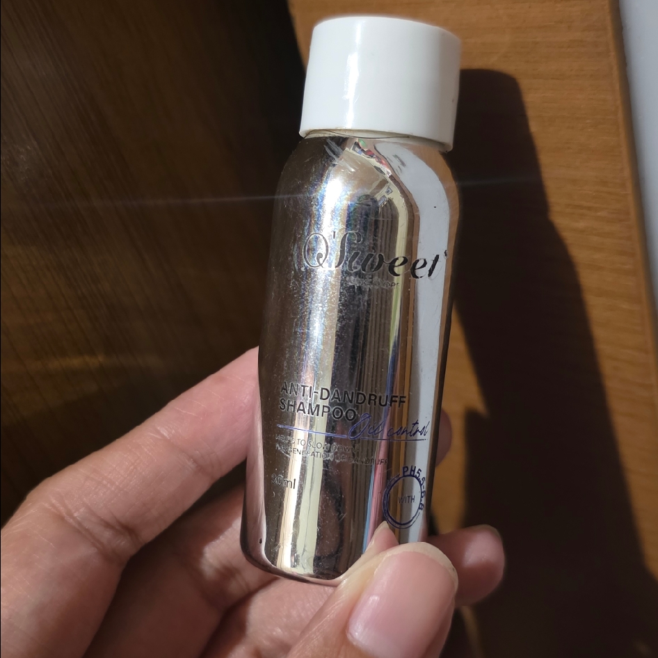 Anti Dandruff & Oil Control Shampoo imgfdn-68e8f168-1eb7-441e-a533-ffd0be827203