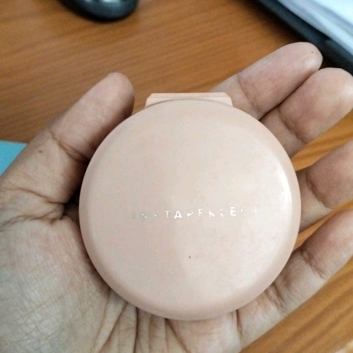 Matte Fit Powder Foundation - 22 Light Ivory imgfdn-a2f1ac63-43fc-4d66-8f64-2a374ba36da8