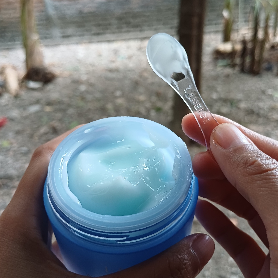 Water Sleeping Mask_EX imgfdn-00234a7a-08bd-4567-b5cf-986c197829b7