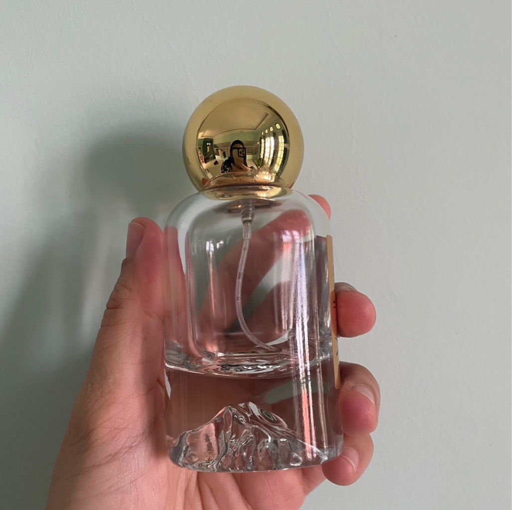 Ginz Cha Extrait de Parfum imgfdn-a3f487e2-827c-4e52-9667-7169998a0796