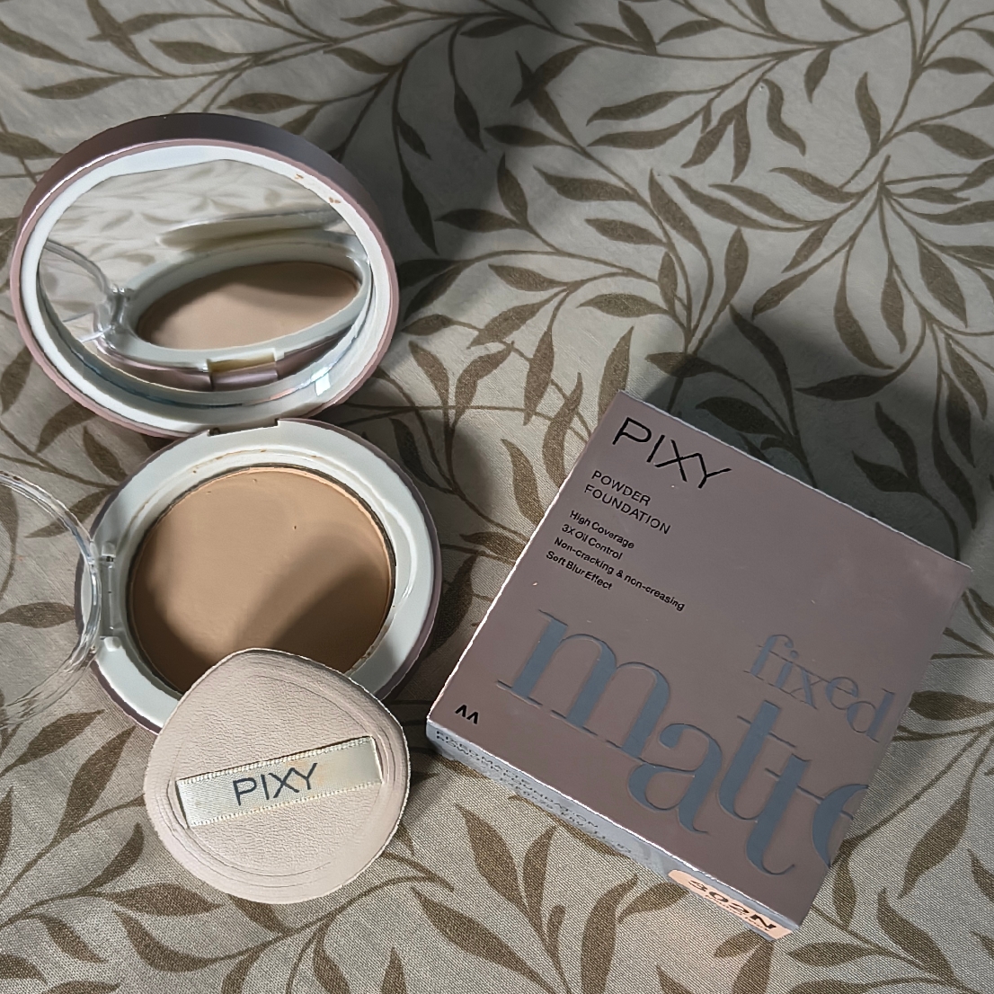 Fixed Matte Powder Foundation - 302N Neutral Ivory imgfdn-2f46416a-8874-427b-92db-cace9a4033ed