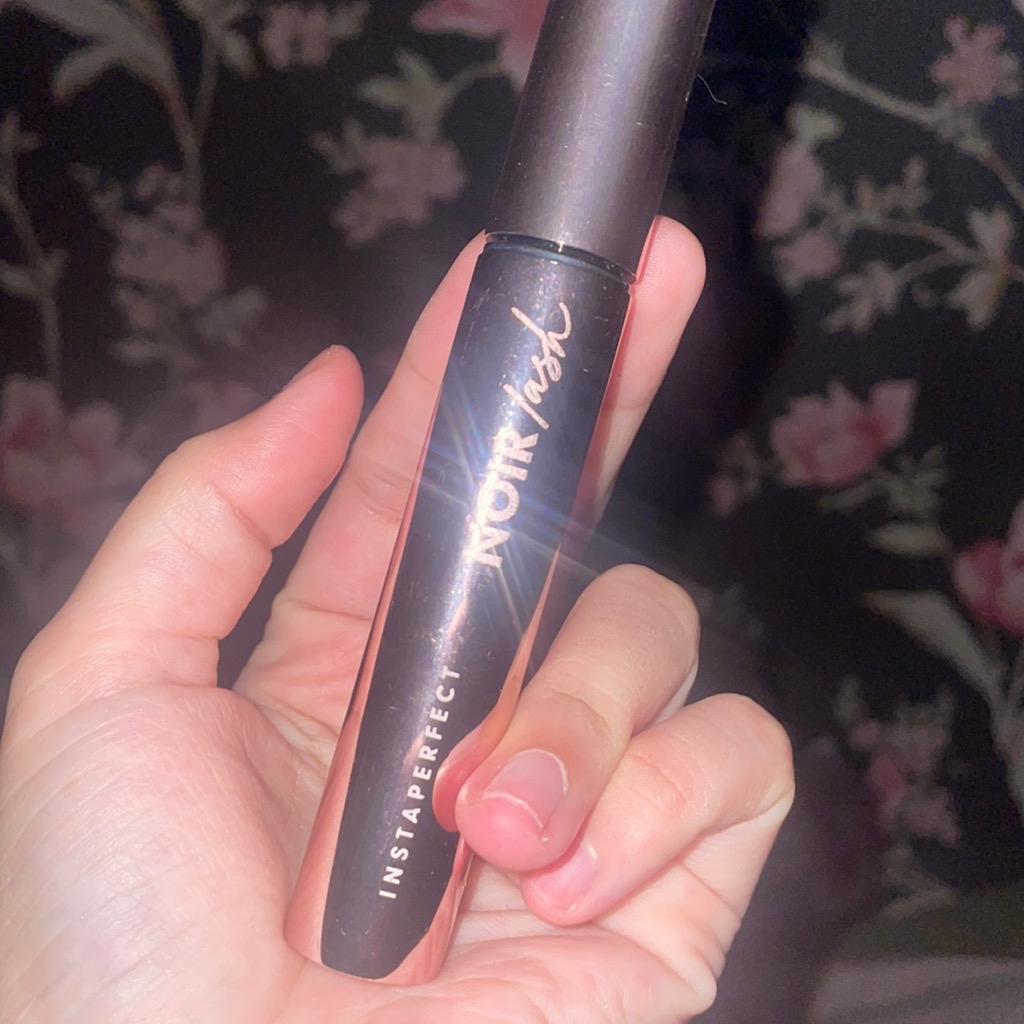 Noir Lash Mascara imgfdn-8de09e51-90db-480d-b6ca-429721ca81f9