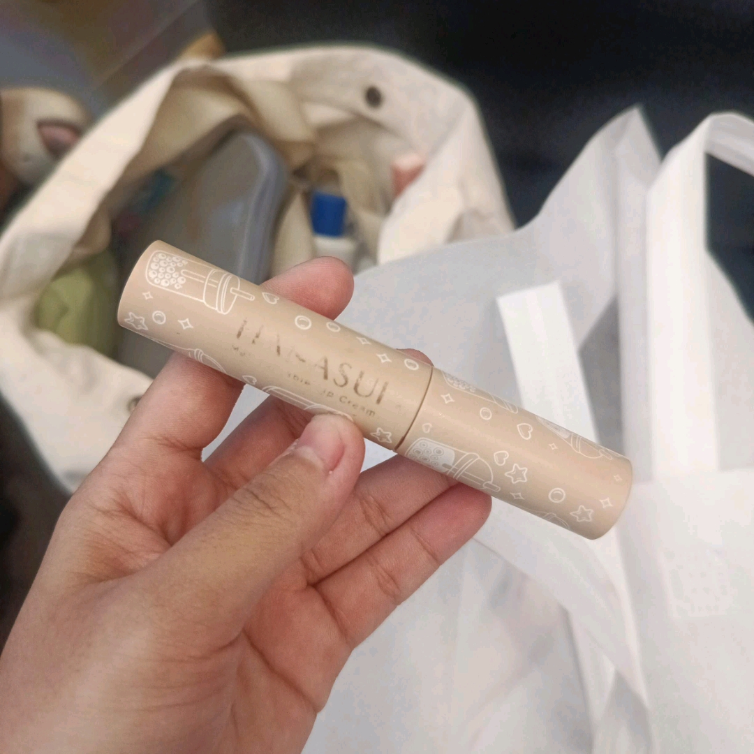 Mattedorable Lipstick - 115 Sandstone imgfdn-409a0b5a-5e2e-4104-9917-27faac7506dc