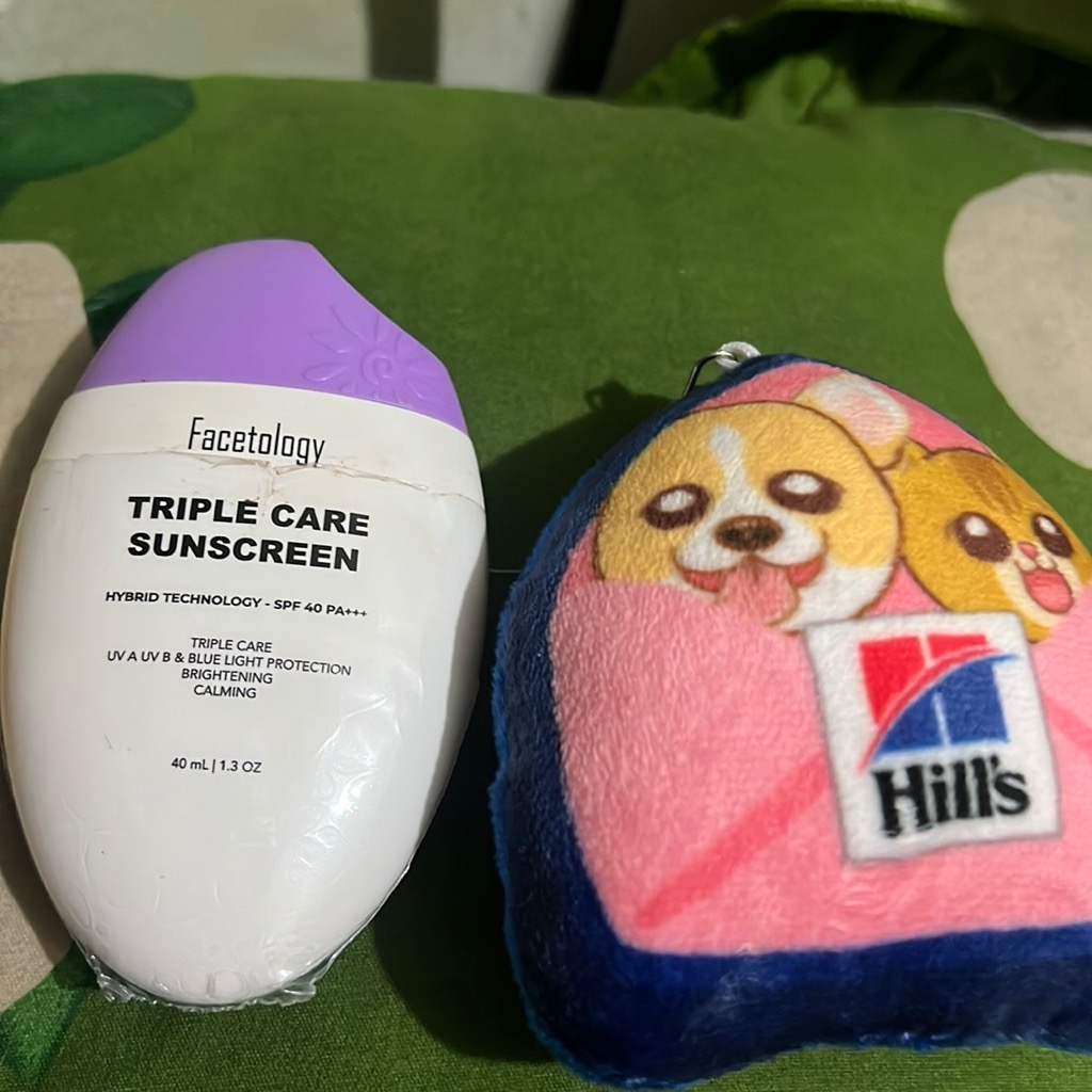 Triple Care Sunscreen For Acne & Oily Skin SPF 40 PA+++ imgfdn-9fc77681-0b49-4bf5-96a8-c98d52541a87