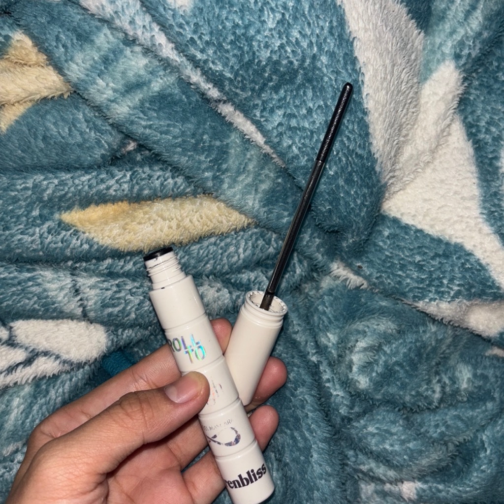 Roll To Length Steel Mascara imgfdn-15b6d875-f8a9-45bf-a306-c9e7cfc7c74c