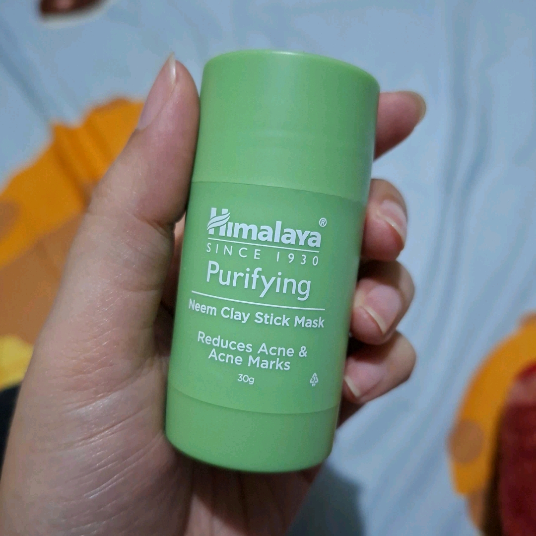 Purifying Neem Clay Stick Mask imgfdn-da7b1abb-ab62-45d3-83c5-1d550232531a