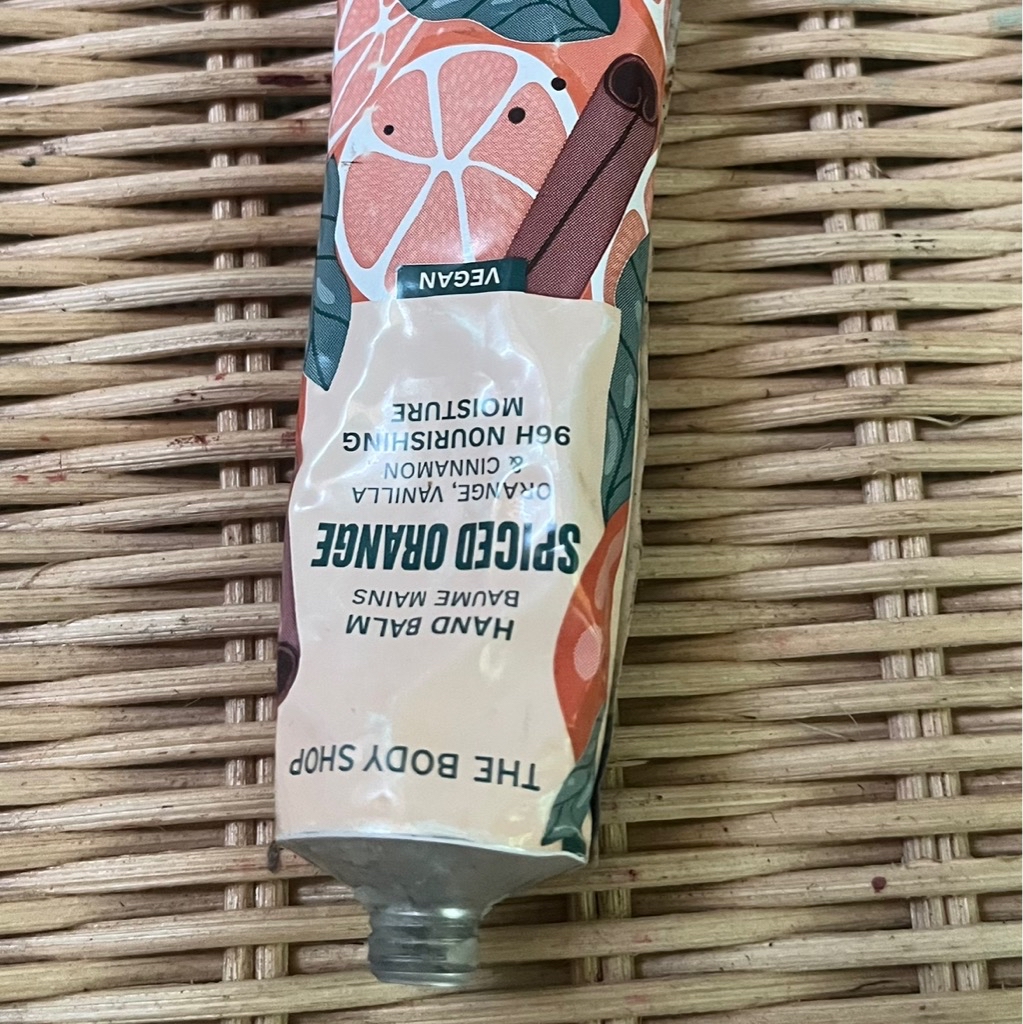 Spiced Orange Hand Balm imgfdn-43a825e5-ac15-4a34-846d-e3d929acdfe9