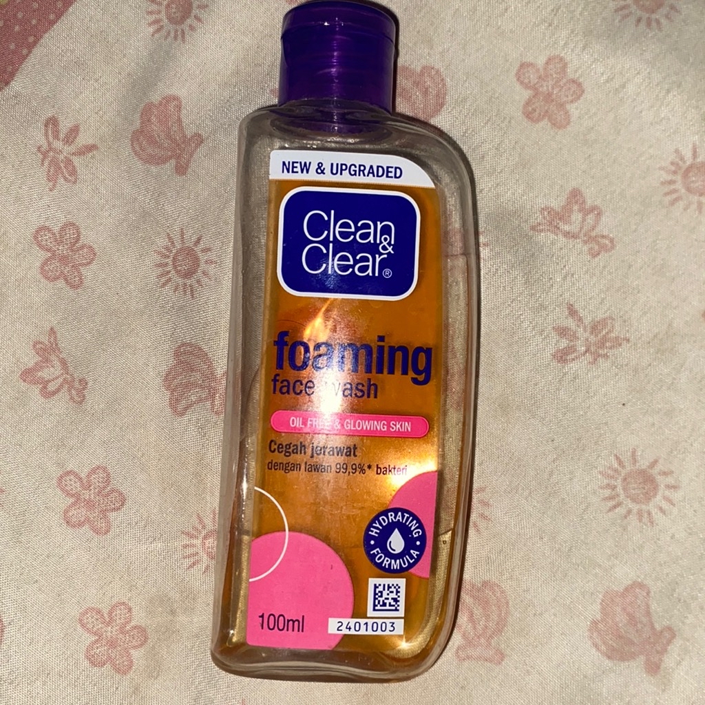 Foaming Face Wash imgfdn-0340da9c-d293-4425-948d-dd3f04676af8