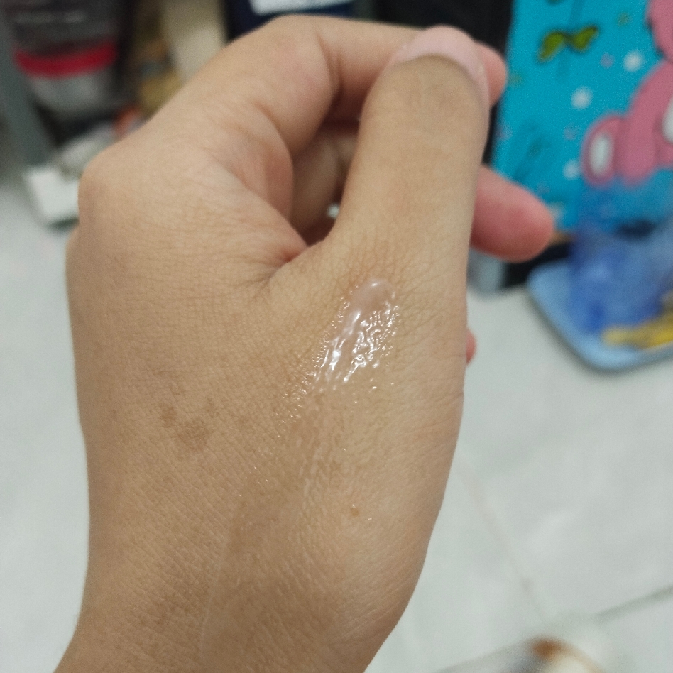 Healthy Bright Gluta-Hya Serum Burst Lotion - Smoothing Perfector imgfdn-57eeb165-a043-400c-b52f-20711b4b2e3c