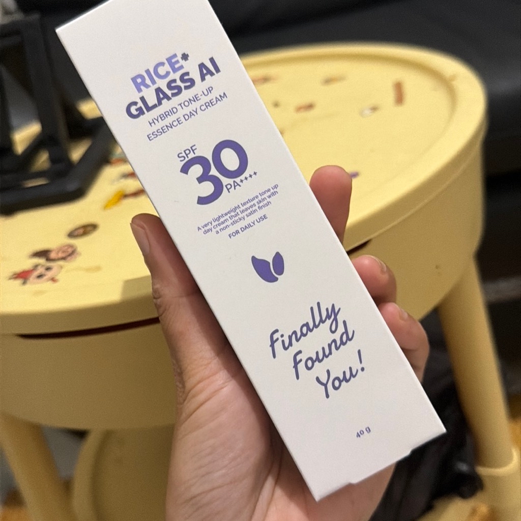 RICE+ Glass AI Hybrid Tone-Up Essence Day Cream SPF 30 PA++++ imgfdn-7cb9b701-88f7-457d-9b7c-1ddabd63d789