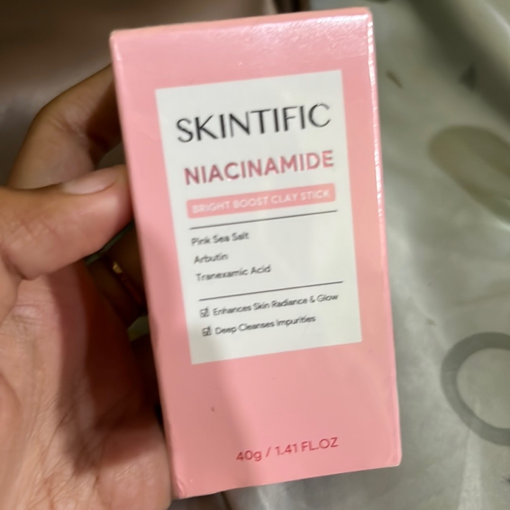 Niacinamide Bright Boost Stick Clay imgfdn-2062de6f-15cf-4fbc-b520-2ca5dec6fd9f